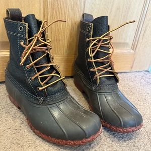 Women’s LL Bean Boot 8in bison color size 8